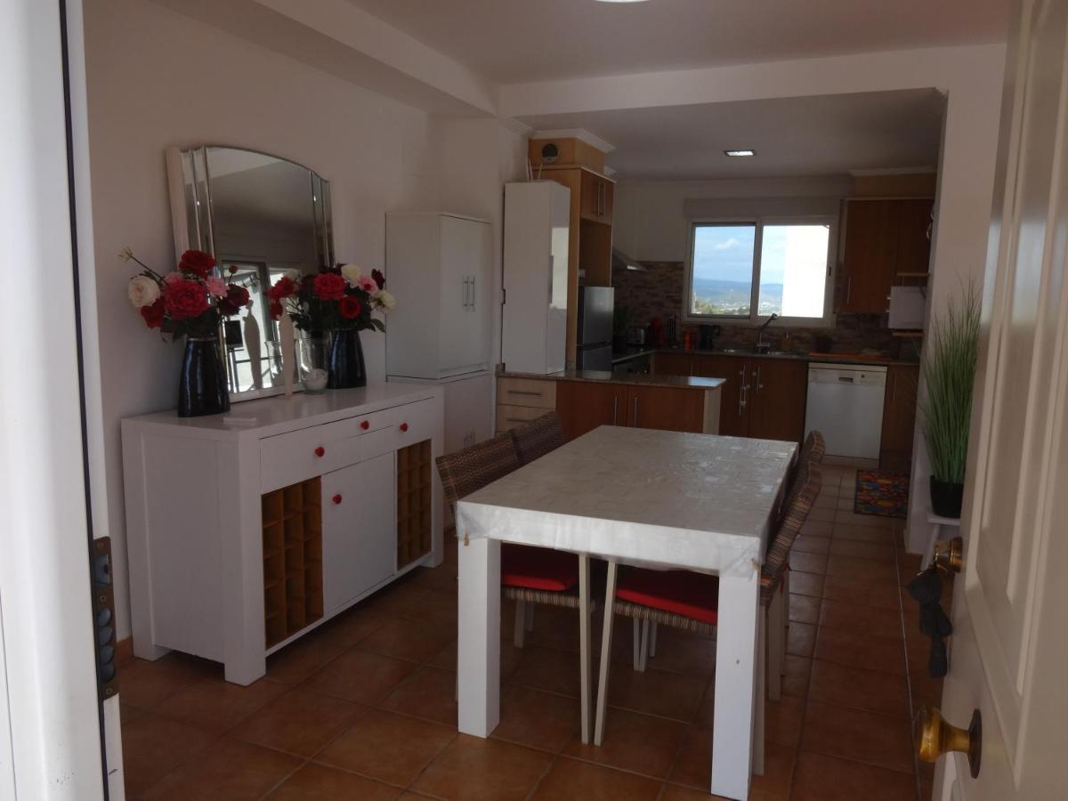 Las Palomas, Appartement 2 Chambres Avec Piscine Turís المظهر الخارجي الصورة