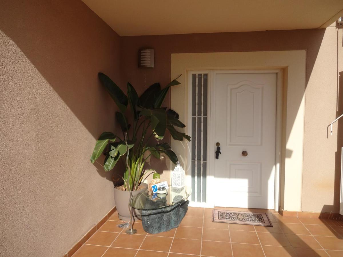 Las Palomas, Appartement 2 Chambres Avec Piscine Turís المظهر الخارجي الصورة